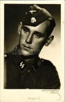 1943 Második világháborús német náci katonai pilóta / WWII German Nazi military pilot. Foto Studija A. Tális, Jelgava, photo (non PC)