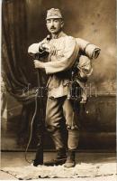 Első világháborús osztrák-magyar katona fegyverekkel / WWI K.u.k. Austro-Hungarian military officer with guns. photo (fl)