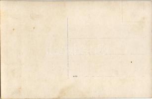 Első világháborús osztrák-magyar katona fegyverekkel / WWI K.u.k. Austro-Hungarian military officer ...