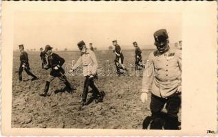 Első világháborús osztrák-magyar katonai fotó: Ferenc József a harctéren / WWI K.u.k. Austro-Hungarian military field, Franz Joseph. photo