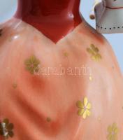 Hollóházi tükrös nő. Jelzett, minimális lepattanással, m: 28 cm