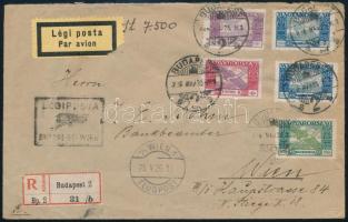 1926. máj. 25 Ikarusz bélyegekkel bérmentesített ajánlott légi levél Budapest - Wien légi irányító bélyegzéssel Bécsbe / Registered airmail cover to Vienna