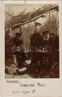 1906 Torockó, Rimetea; reggeliző turisták / tourists having breakfast. photo