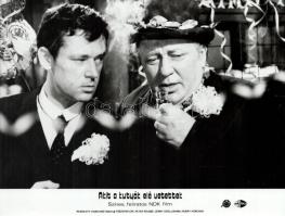 cca 1989 előtt készült, ,,Akit a kutyák elé vetettek" című NDK-beli film jelenetei és szereplői...