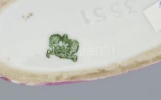 Art deco táncoslány, jelzett, restaurált, m: 11 cm