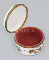 Antik historizáló porcelán ékszeres doboz, restaurált, d: 9 cm