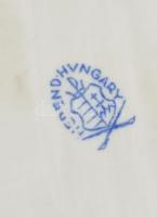 Herendi Déryné. Terv.: Ligeti Miklós. Kézzel festett, jelzett, restaurált, m: 21 cm