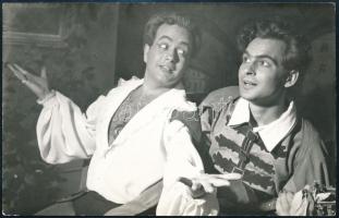 Latinovits Zoltán 1964. karácsonyán írt üdvözlő sorai Márkus Lászlónak 1957-re visszaemlékezve, amik...