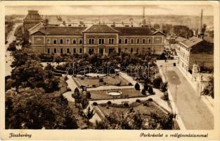 1935 Jászberény, Park részlet, reálgimnázium. Dobóczky László kiadása (EK)