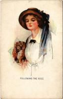 Following the race. Lady art postcard with dog. WSSB 4707. s: Court Barber (EK)