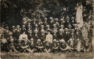 1909 Kecskemét, budapesti dalkör csoportképe. photo (b)