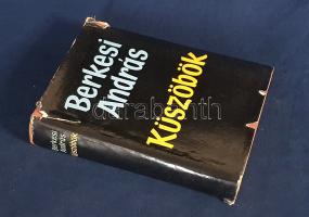 Berkesi András: 
Küszöbök. [Regény.] (Dedikált.)
Budapest, 1969. Magvető Könyvkiadó (Athenaeum Nyo...