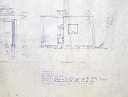 [Műszaki rajz] Hétvégi ház terve. Homlokzatrajz, oldalmetszet és alaprajzok. Méret: 1: 50. Simon Ant...