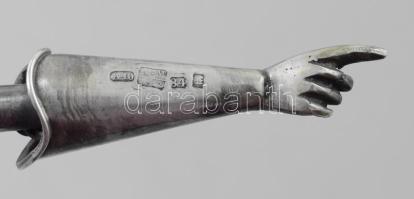 1812 Ezüst (Ag) tóramutató. Jelzett, mesterjegyes, kis kő berakással, h: 33 cm, bruttó: 97g /// 1812...