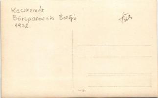 1932 Kecskemét, Kecskeméti Bőriparosok Anyagbeszerző Szövetkezete, cipész kellékek üzlete. photo