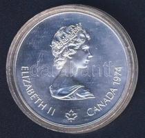 Kanada 1974. 5$ Ag "Montreali olimpia - olimpiai ötkarika" T:1