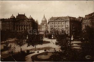 1931 Budapest V. Szabadság tér, irredenta szoborcsoport, Országház, Parlament. Csiky Foto (kis szakadás / small tear)