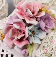 Bassano 3 darab olasz dísz leveskínáló, egyik merőkanállal, plasztikus rózsa díszítménnyel, m: 21-25...