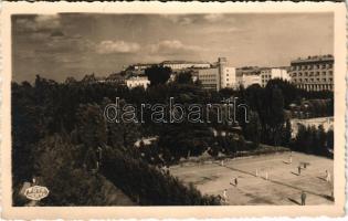 Újvidék, Novi Sad; teniszpálya, teniszezők / tennis court, tennis players. Foto Merta photo