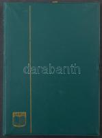 Levélzárók, okmánybélyegek, MÁV és szükségportó bélyegek, 8 fehér lapos, A/4-es Abria berakó 5 oldal...