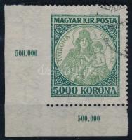 1921 Koronás Madonna 5000K ívsarki bélyeg, bal oldalon fogazatlan / Mi 379 imperforate on the left side