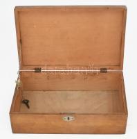 Fa doboz, zárja nem működik, 30x18 cm