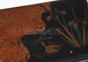 Antik japán lakkozott fa doboz, sérülésekkel, 22x14 cm