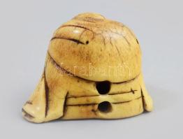 Antik japán csont netsuke - Hotei. cca 19. sz. közepe, Japán, faragott csont, jelzés nélkül, m: 4 cm...