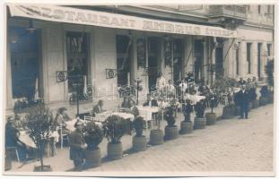 Temesvár, Timisoara; Belváros, Ambrus étterem a Szent György téren, terasz / restaurant. photo