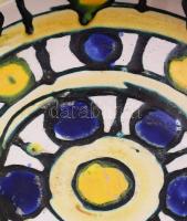 Szombathy Zsuzsa: Retró kerámia tál, jelzett, kis kopással, d: 18,5 cm