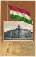 1901 Arad, Pénzügyi palota. Szecessziós magyar zászlós litho keret / Financial Palace. Art Nouveau litho frame with Hungarian flag