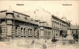 Miskolc, Erzsébet tér, szobor, Bloch Béla üzlete (EK)