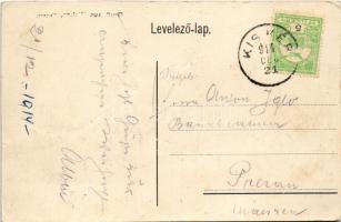 1914 Kiskér, Backo Dobro Polje; Evangélikus templom, utca / Lutheran church, street view (gyűrődés /...