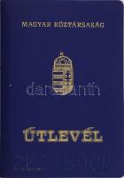 2002 Magyar Köztársaság által kiállított útlevél 2 db kínai, egyiptomi, stb. vízumokkal