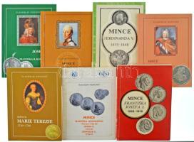 1992-2003. 7db klf cseh nyelvű numizmatikai katalógus használt, szép állapotban 1992-2003. 7pcs of diff numismatic catalogues in Czech languange, in used, nice condition