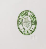 Zsolnay - Szilárdi János porcelán mélytányér. Jelzett, hibátlan d: 25 cm