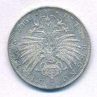 Olaszország 1901R 1L Ag "III. Viktor Emanuel" T:AU / Italy 1901R 1 Lira Ag "Vittorio ...