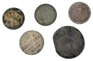 5db-os vegyes Ag érme tétel, közte Osztrák Államok / Olmütz 1693. 5kr Ag "Liechtensteini II. Károly", Ausztria 1849C 6kr Ag T:F 5pcs of diff Ag coins, with Austrian States / Bishopric of Olomouc 1693. 5 Kreuzer Ag "Karl II. von Liechtenstein", Austria 1849C 6 Kreuzer Ag C:F