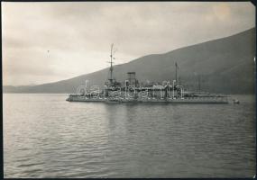 cca 1914 S.M.S. Monarch. Nagyméretű, fekete-fehér eredeti fénykép a Cs. és Kir. Hadügyminisztérium sajtóirodájától / S.M.S. Monarch. Large black-and-white original photograph from the Press Office of the k.u.k. Ministry of War. 22.5 cm x 15.8 cm