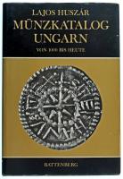 Huszár Lajos: Münzkatalog Ungarn von 1000 bis heute (Magyar Érmekatalógus 1000-től napjainkig). München, Battenberg, 1979. Kiváló állapotban, de a védőborítón kisebb kopások, alsó lapélen elszíneződés.