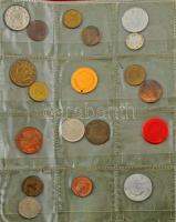 86db-os zseton- és emlékérem-tétel 2db rossz állapotú berakóban T:vegyes