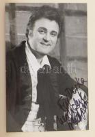 Óriási aláírás gyűjtemény: Zeneszerzők és énekesek, dedikációja, sok fotós dedikáció: Kodály Zoltán....