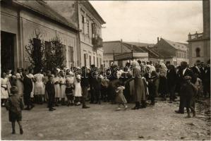 Mecenzéf, Alsó-Metzenzéf, Alsómecenzéf, Metzenzéf, Nizny Medzev; virágkarnevál / flower carnival. photo (fl)