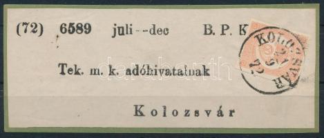 1872 Könyvnyomású Hírlapbélyeg címszalagon előlapon (kartonra ragasztva) KOLOZSVÁR