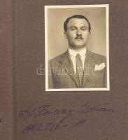 Híres magyar orvosok fényképalbuma. 23 db fénykép: Ángyán János, Teschler László, Nyitrai Béla, Blas...