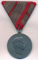 1918. Sebesültek Érme Zn kitüntetés egy sebesülés után járó mellszalaggal. Szign.: R. Placht T:XF Hungary 1918. Wound Medal Zn decoration with 1st time wound ribbon. Sign.: R. Placht C:XF NMK 328.