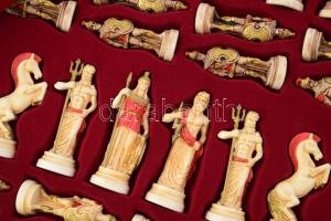 Arma sakk készlet, görög, műanyag figurák,. eredeti dobozban, kb 8 cm-es