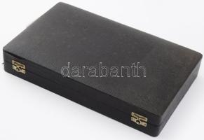 Manikűr készlet szaru, fém, díszdobozban, pótolt darabokkal