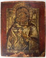 Ikon - Feodorovszkaja Istenszülő. Orosz ikonfestő, cca 19. sz. közepe, tojástempera, fa, sérülésekkel, 28,5x23,5 cm /// Icon - Theotokos of Feodorovskaya. Russian icon painter, circa mid-19th century, egg tempera on wood, with damages, 28.5x23.5 cm. /// A Feodorovszkaja Istenszülő ikontípus a 13. század óta ismert és története összefonódik a Romanov-házzal, azzal a dinasztiával, amely több mint 300 évig uralkodott Oroszországban. A hagyomány szerint az ikon csodás erejűnek számított, különösen a városok védelmében és a királyi családok irányításában.