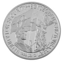 1999. "Magyarország csatlakozása a NATO-hoz" Ag emlékérem kapszulában (28,38g/0.925/39mm) T:PP 1999. "Joining of Hungary to the NATO" Ag commemorative medallion in capsule (28,38g/0.925/39mm) C:PP